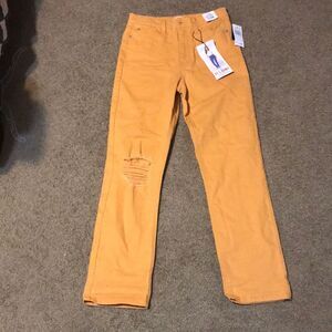NWT Celebrity Pink brand, mustard colored jeans size 7/28